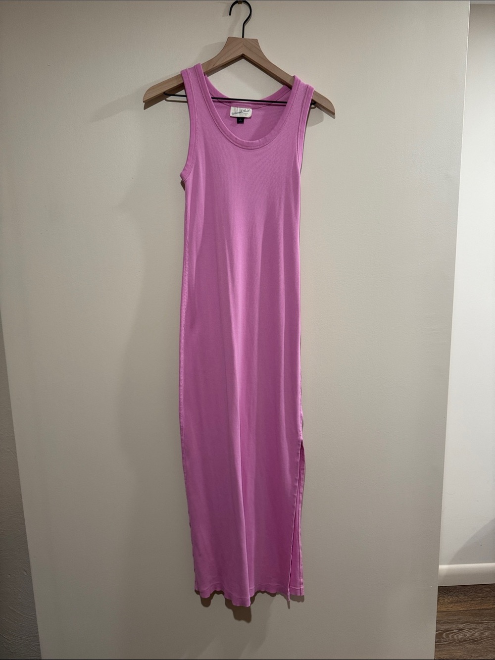 Universal Threads Pink Ribbed Maxi Dress Size M